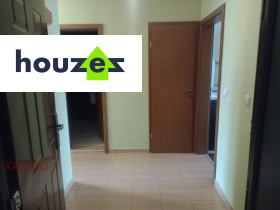 1 quarto Mladost 4, Sofia 14