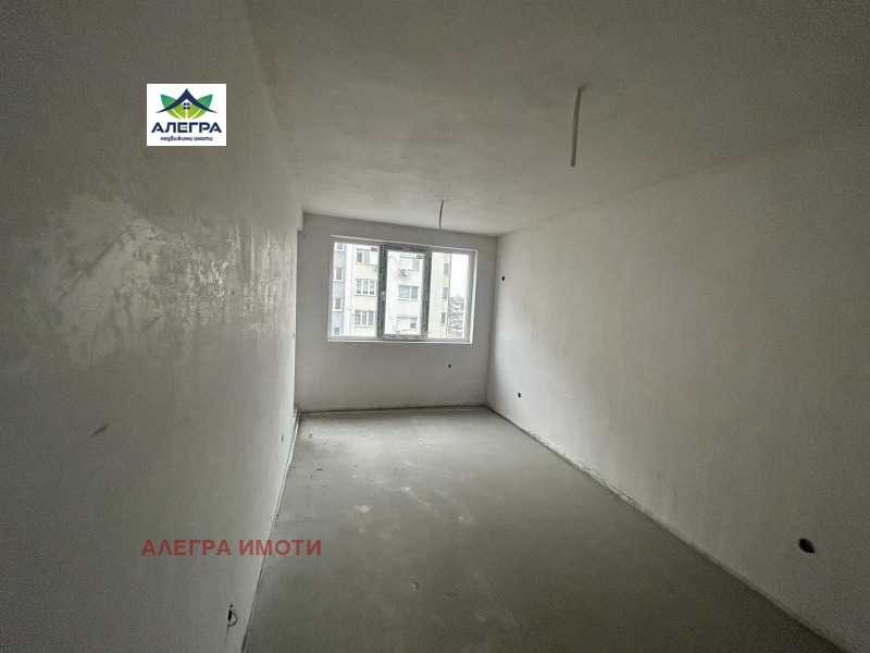 Продава 3-СТАЕН, гр. Пазарджик, Устрем, снимка 4 - Апартаменти - 53410062