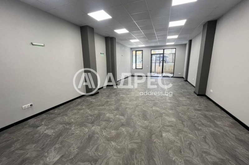 Te koop  Kantoor Sofia , Manastirski livadi , 79 m² | 64589973