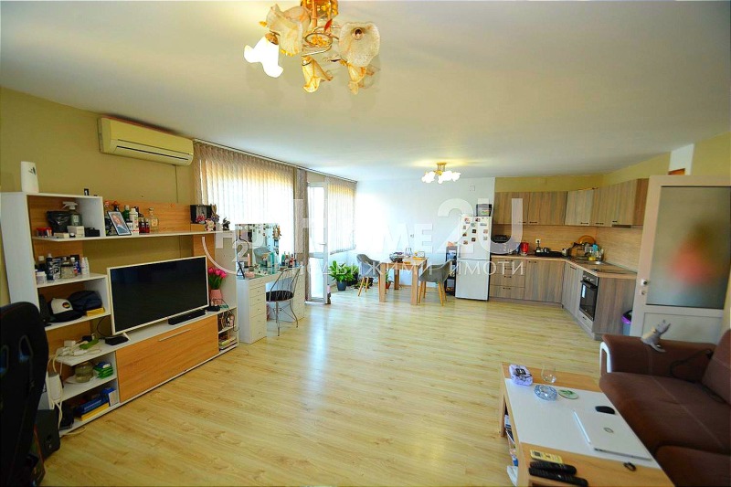 Zu verkaufen  Haus Warna , Mladost 1 , 365 qm | 90243091 - Bild [8]