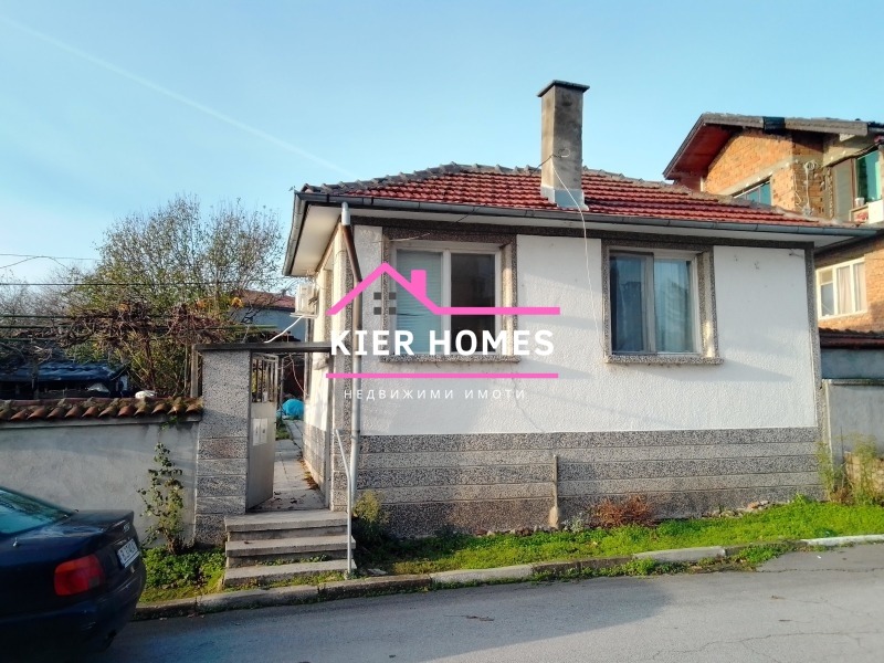 Продава КЪЩА, с. Добрич, област Хасково, снимка 2 - Къщи - 52733504