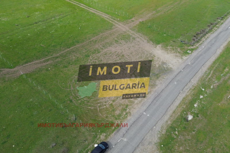 Til salg  Jord region Kardzhali , Petlino , 1750 dka | 55065468