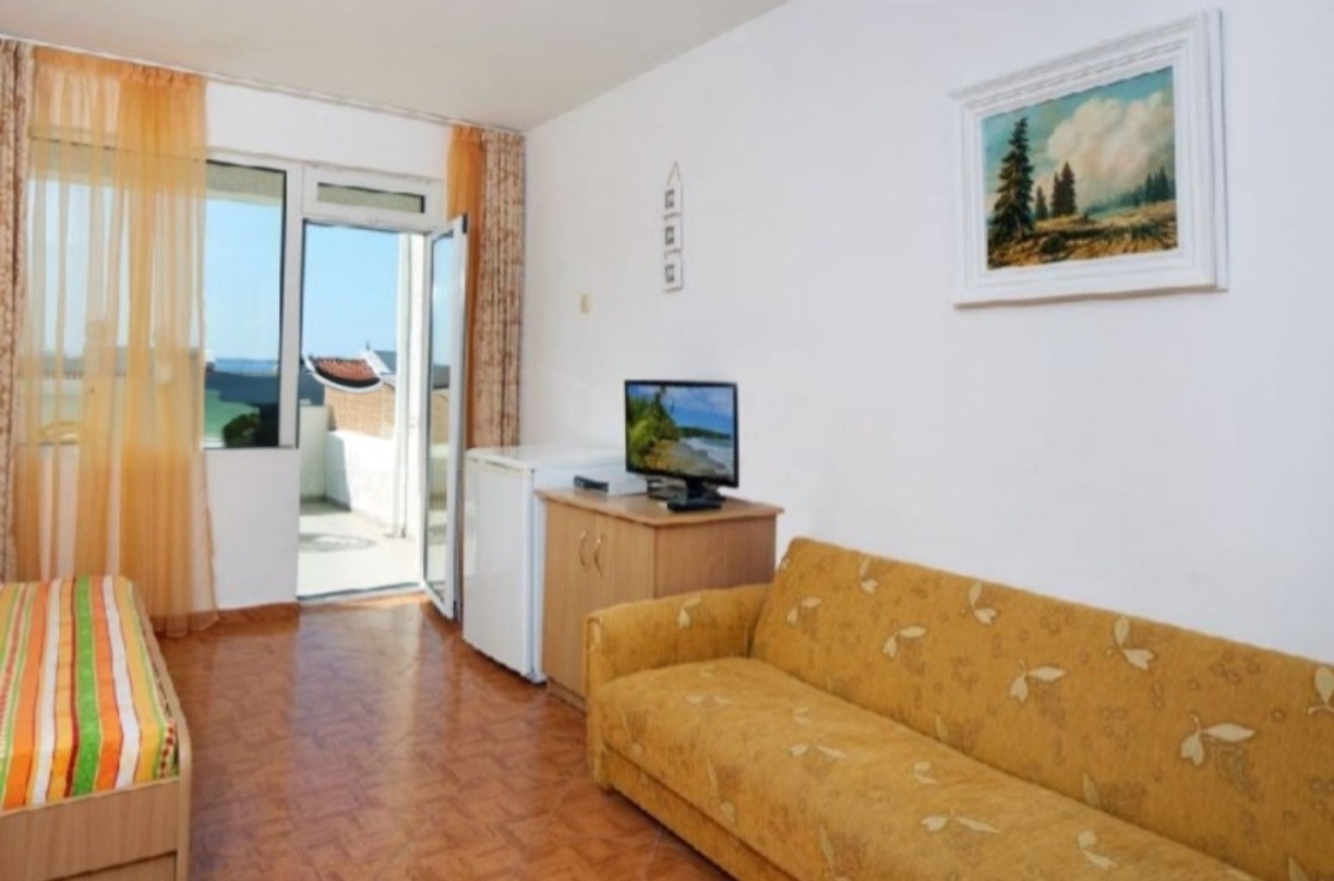 Продава КЪЩА, гр. Свети Влас, област Бургас, снимка 3 - Къщи - 54102915