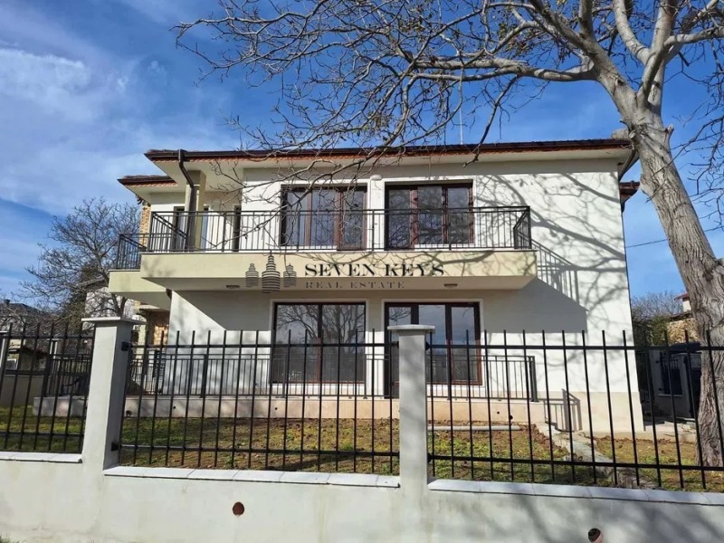 Продава КЪЩА в град Варна, м-т Горна Трака - 150 кв.м / 390 000 € » 762 773.70 лв., СЕДЕМ КЛЮЧА НЕДВИЖИМИ ИМОТИ