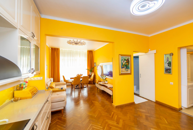 For Sale  3+ bedroom Sofia , Tsentar , 113 sq.m | 68359247 - image [3]