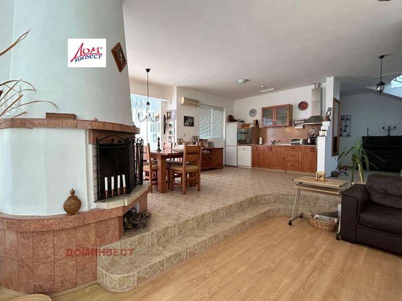 Продава  Къща област Пловдив , с. Белащица , 360 кв.м | 76463260 - изображение [16]