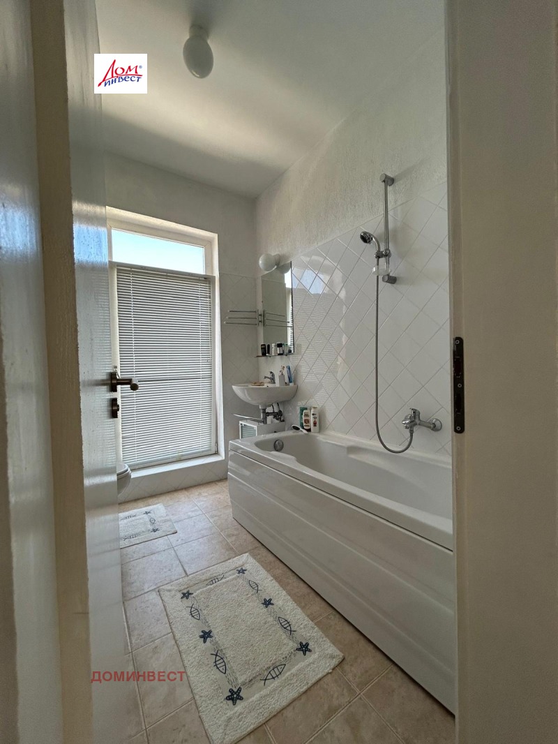 Продава  Къща област Пловдив , с. Белащица , 360 кв.м | 76463260 - изображение [9]