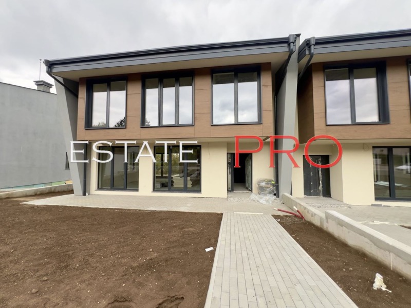 Продава КЪЩА, гр. София, с. Панчарево, снимка 12 - Къщи - 52288079