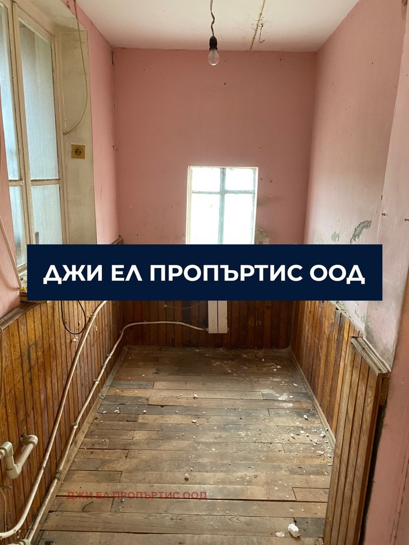 Продава КЪЩА, гр. Перник, Бела вода, снимка 11 - Къщи - 54698230