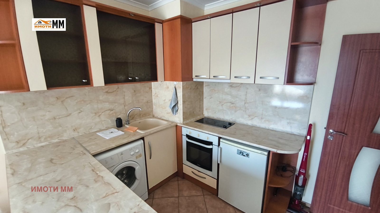 Продава 2-СТАЕН, гр. Пловдив, Младежки Хълм, снимка 2 - Апартаменти - 48857426