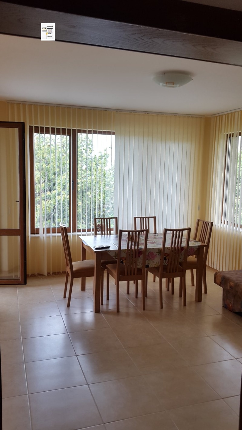 Продава 3-СТАЕН в област Добрич, гр. Каварна - 78 кв.м / 93 600 € » 183 065.69 лв., СИ СИ ЕМ