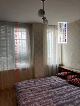 Продажба на тристайни апартаменти в град Пазарджик — страница 6 - изображение 17 