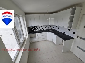 2 bedroom Charodeyka - Yug, Ruse 1