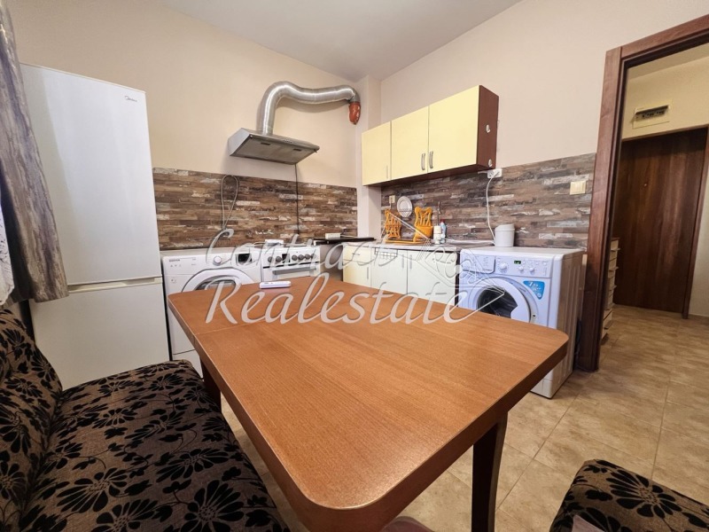 Продается  1 спальня Варна , Център , 35 кв.м | 47020655
