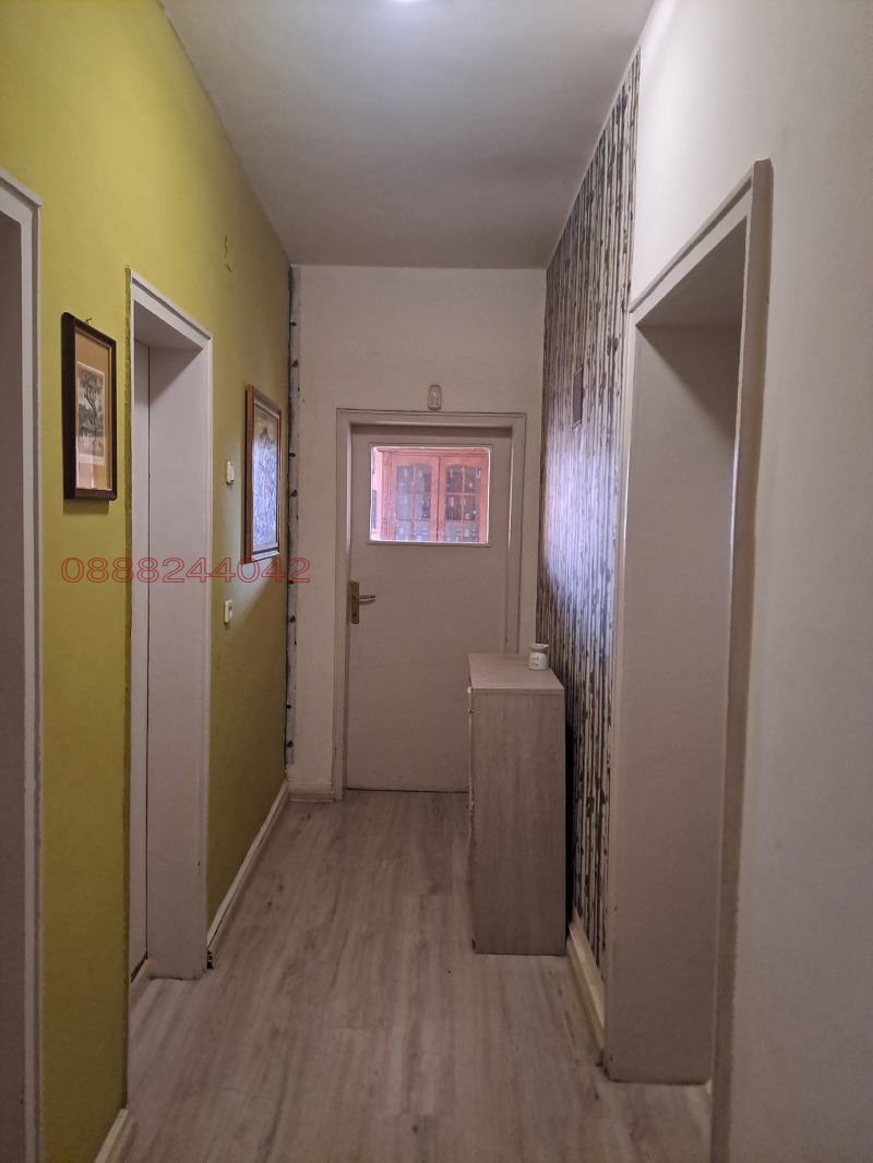 Продава КЪЩА, гр. София, с. Горни Богров, снимка 4 - Къщи - 52782609