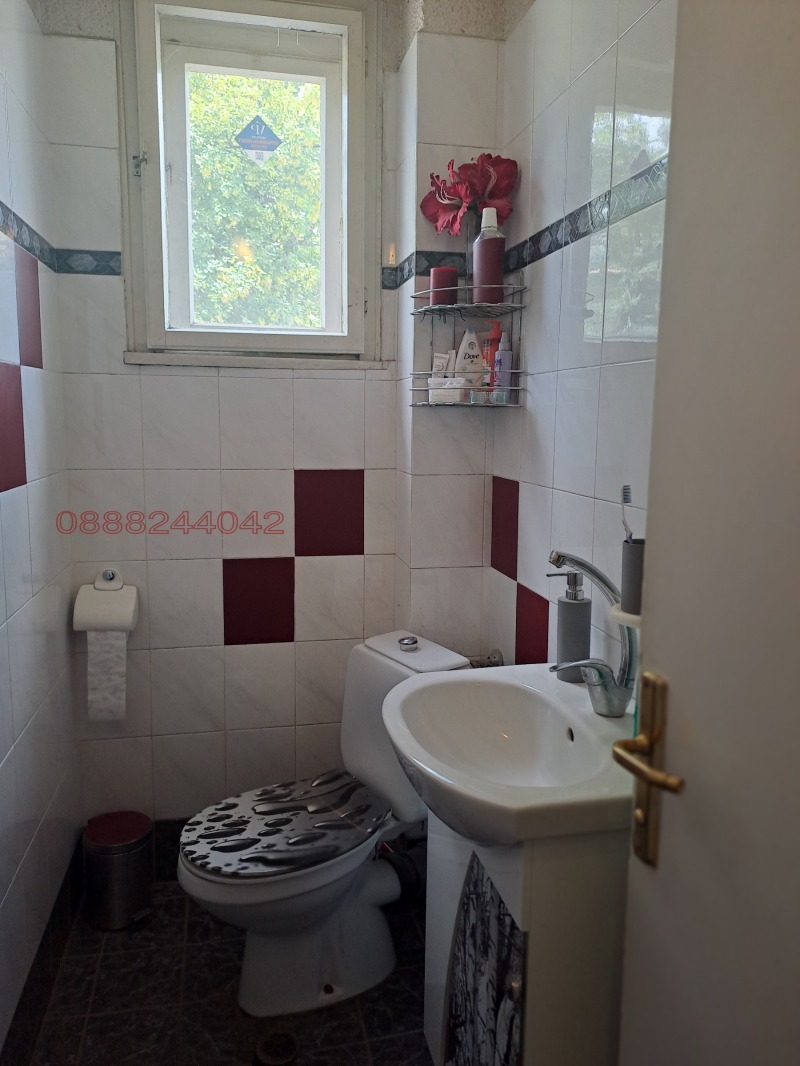 Продава КЪЩА, гр. София, с. Горни Богров, снимка 7 - Къщи - 52782609