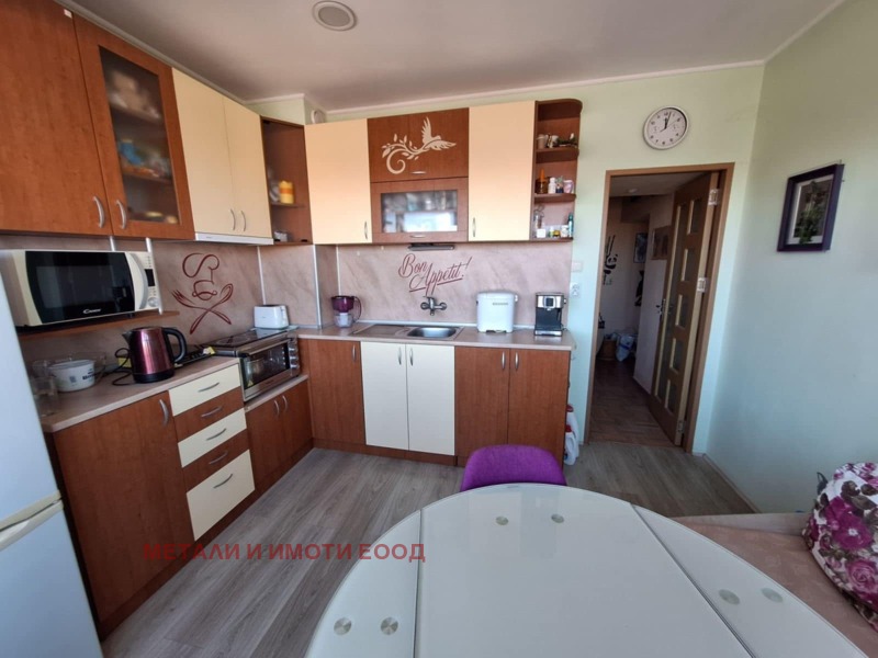 De vânzare  1 dormitor Ruse , Zdraveț , 60 mp | 28447181 - imagine [2]