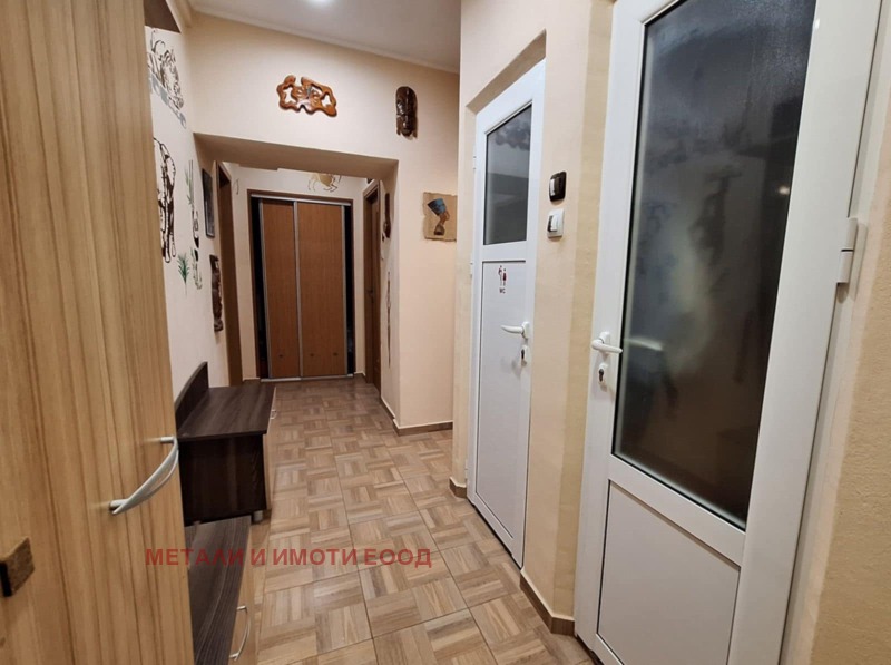 De vânzare  1 dormitor Ruse , Zdraveț , 60 mp | 28447181 - imagine [8]