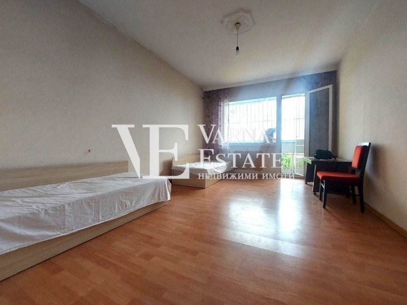 De vânzare  2 dormitoare Varna , Vâzrajdane 3 , 60 mp | 98419700 - imagine [2]