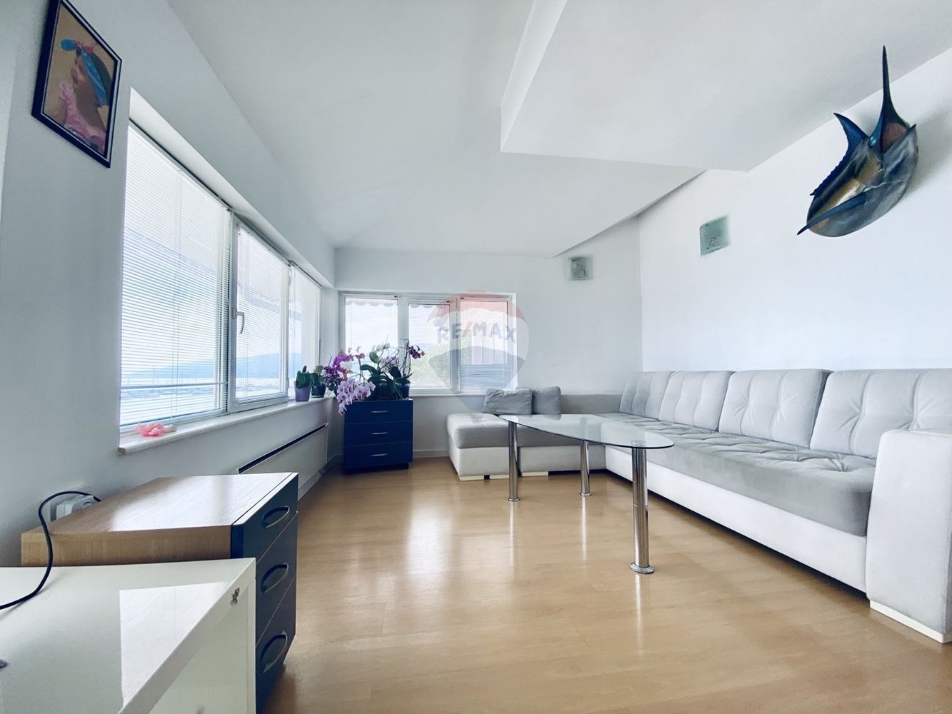 Продава МНОГОСТАЕН, гр. Балчик, област Добрич, снимка 2 - Апартаменти - 42508627