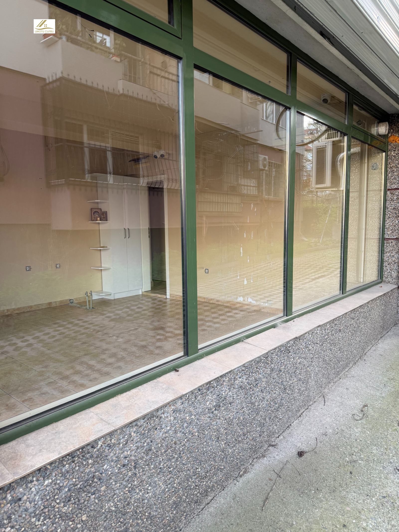 Продава МАГАЗИН, гр. Плевен, Идеален център