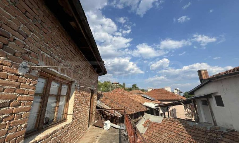 Продава КЪЩА в област Благоевград, с. Долно Драглище - 97 кв.м / 35 000 € » 68 454.05 лв., СУПРИММО ОФИСИ В СТРАНАТА