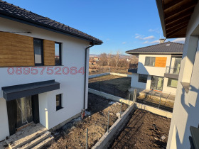 Haus Kostinbrod, region Sofia 15