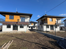 Haus Kostinbrod, region Sofia 11