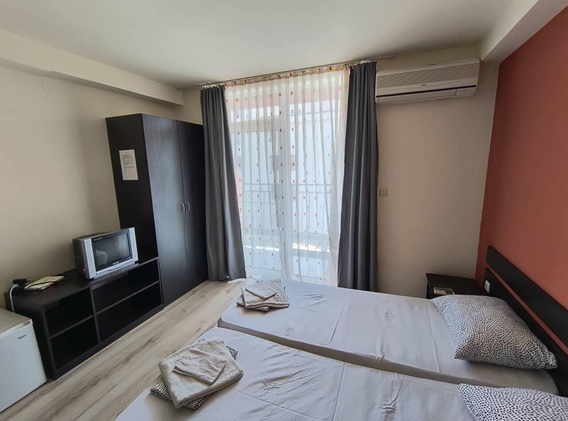 Till salu  Studio region Burgas , k.k. Slantjev brjag , 33 kvm | 51248313 - bild [2]
