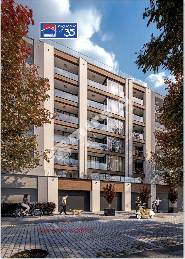 Продава 2-СТАЕН, гр. София, Център, снимка 2 - Апартаменти - 54146340