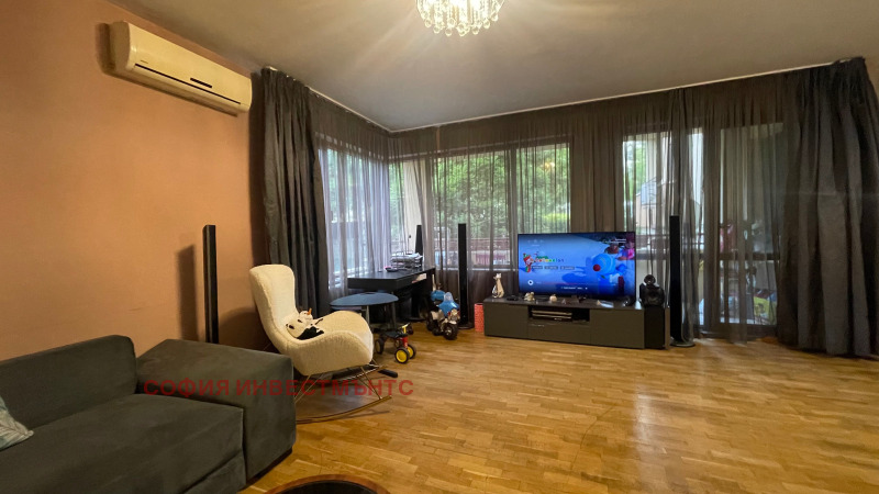 Till salu  2 sovrum Sofia , Simeonovo , 136 kvm | 14808665