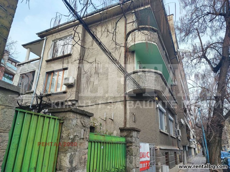 Продава  Етаж от къща, град Пловдив, Център •  225 000 EUR • ID 19092494 — holmes.bg - [1] 