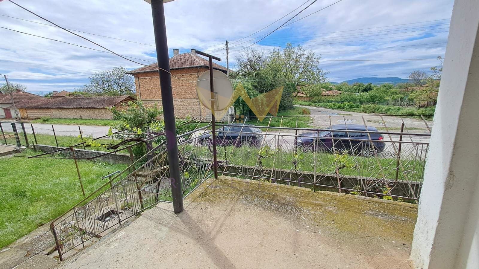 Продава КЪЩА, с. Величково, област Варна, снимка 2 - Къщи - 54105233