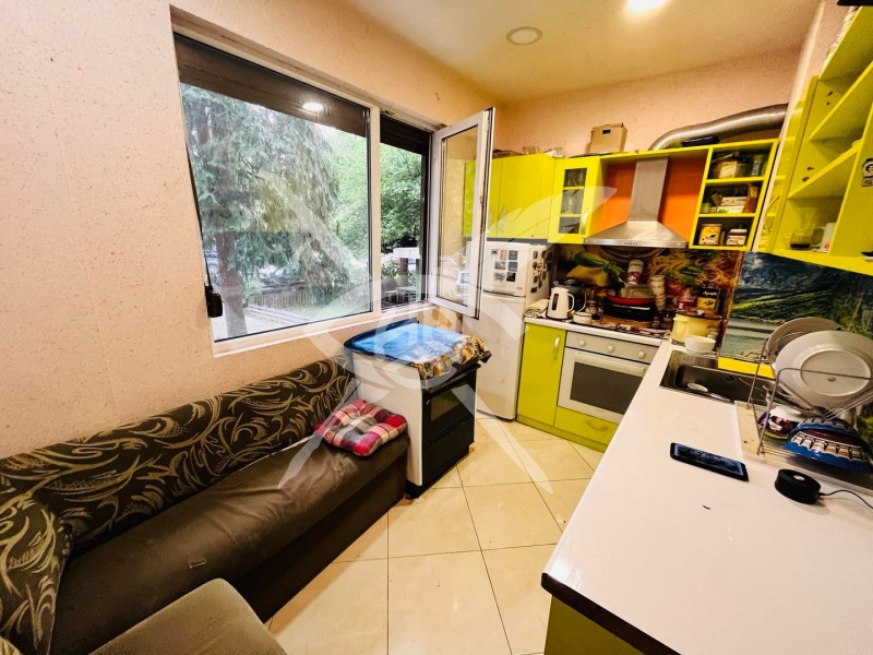 Продава  2-стаен град София , Надежда 4 , 60 кв.м | 27937772