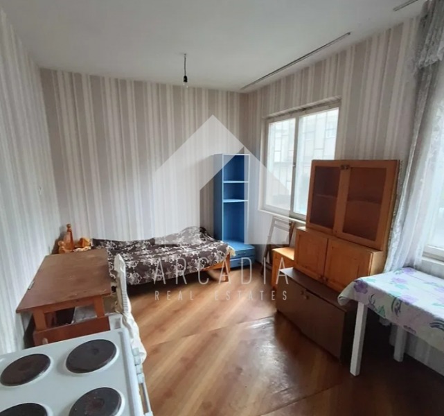 Продава 3-СТАЕН, гр. Пловдив, Център, снимка 2 - Апартаменти - 55112790