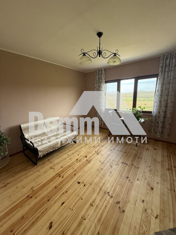 Продава КЪЩА, гр. Долни чифлик, област Варна, снимка 4 - Къщи - 54879612