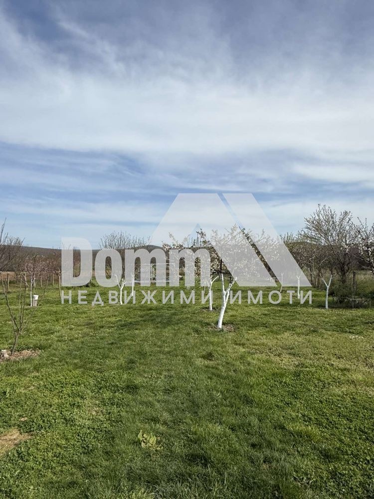Продава КЪЩА, гр. Долни чифлик, област Варна, снимка 17 - Къщи - 54879612