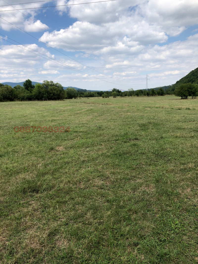 Продава ВИЛА, с. Мездрея, област Монтана, снимка 3 - Вили - 52834441