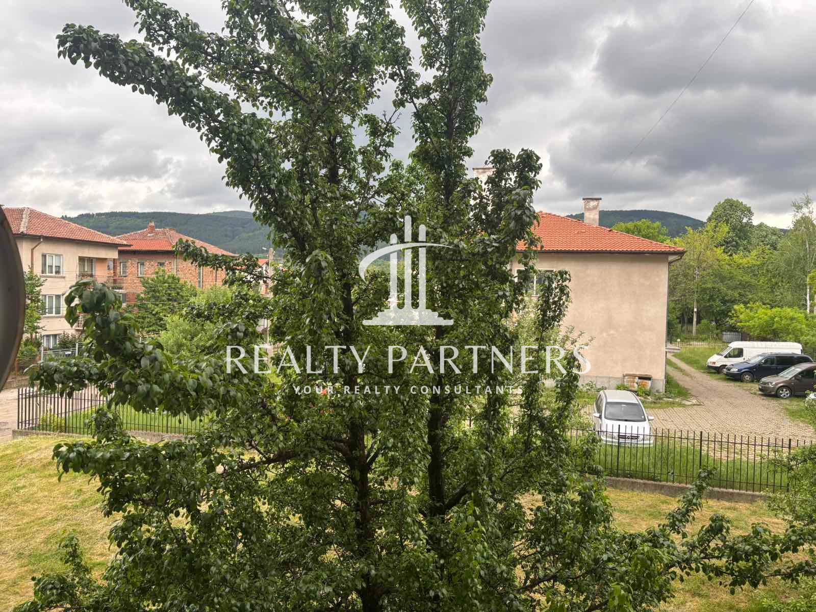 Продава 2-СТАЕН, гр. Перник, Могиличе, снимка 5 - Апартаменти - 54646390
