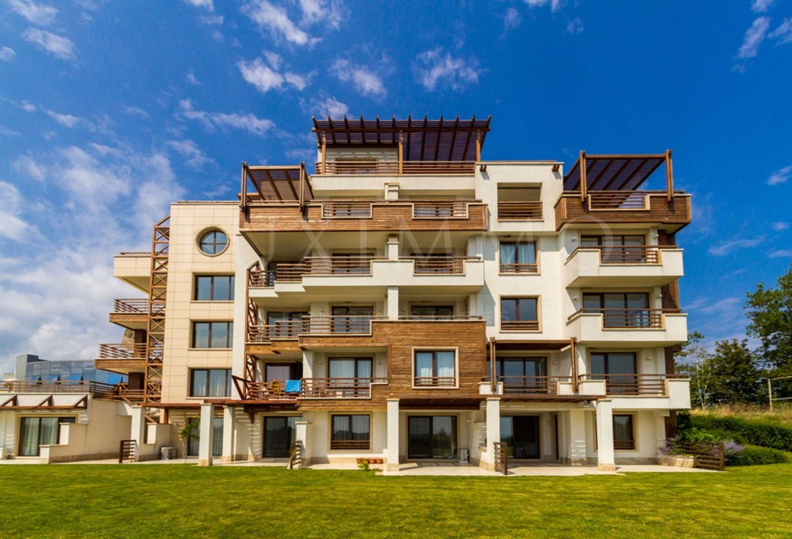 Продава 3-СТАЕН, гр. Царево, област Бургас, снимка 2 - Апартаменти - 52387105
