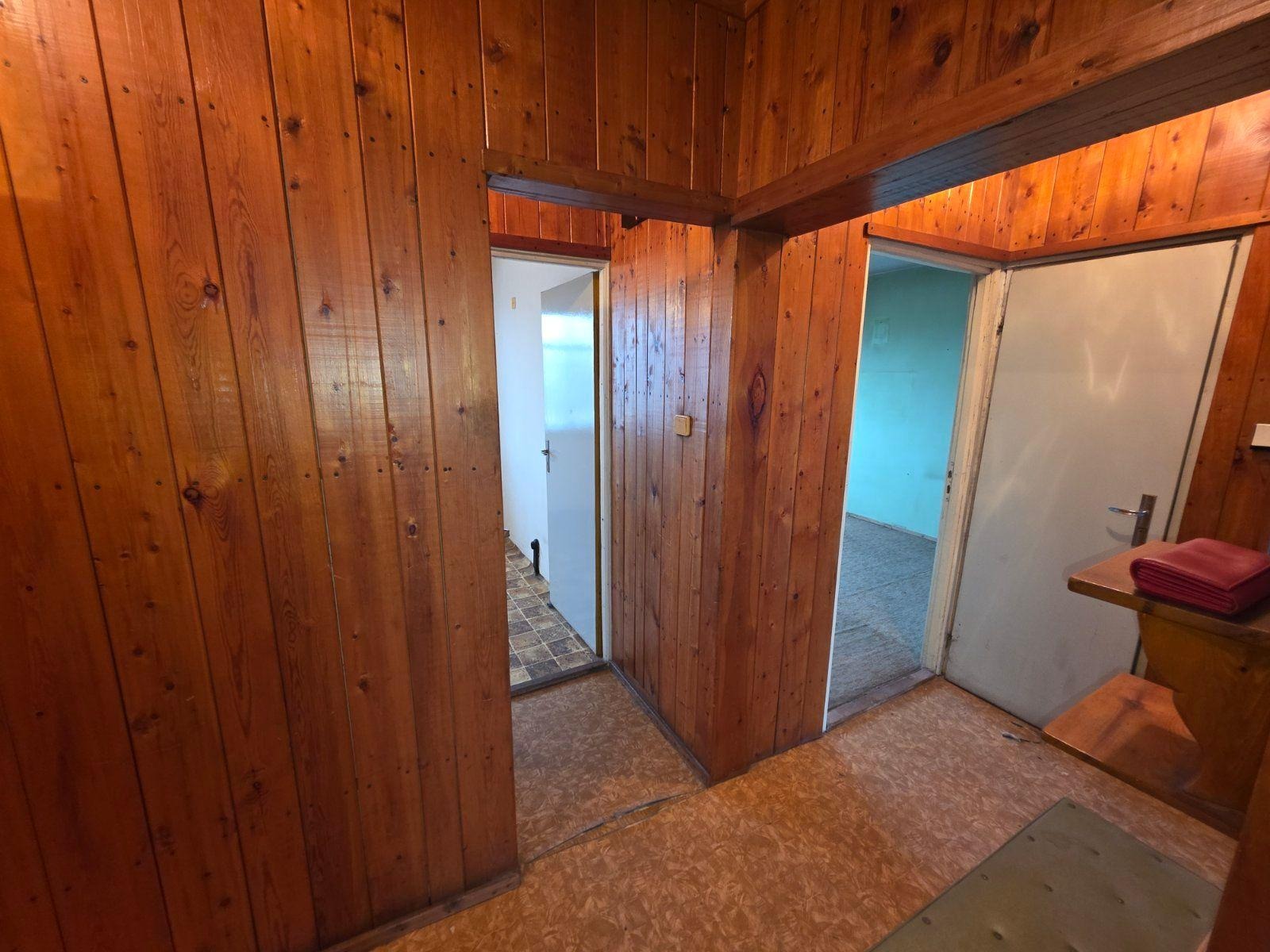 Продава МНОГОСТАЕН, гр. Айтос, област Бургас, снимка 4 - Апартаменти - 55481536