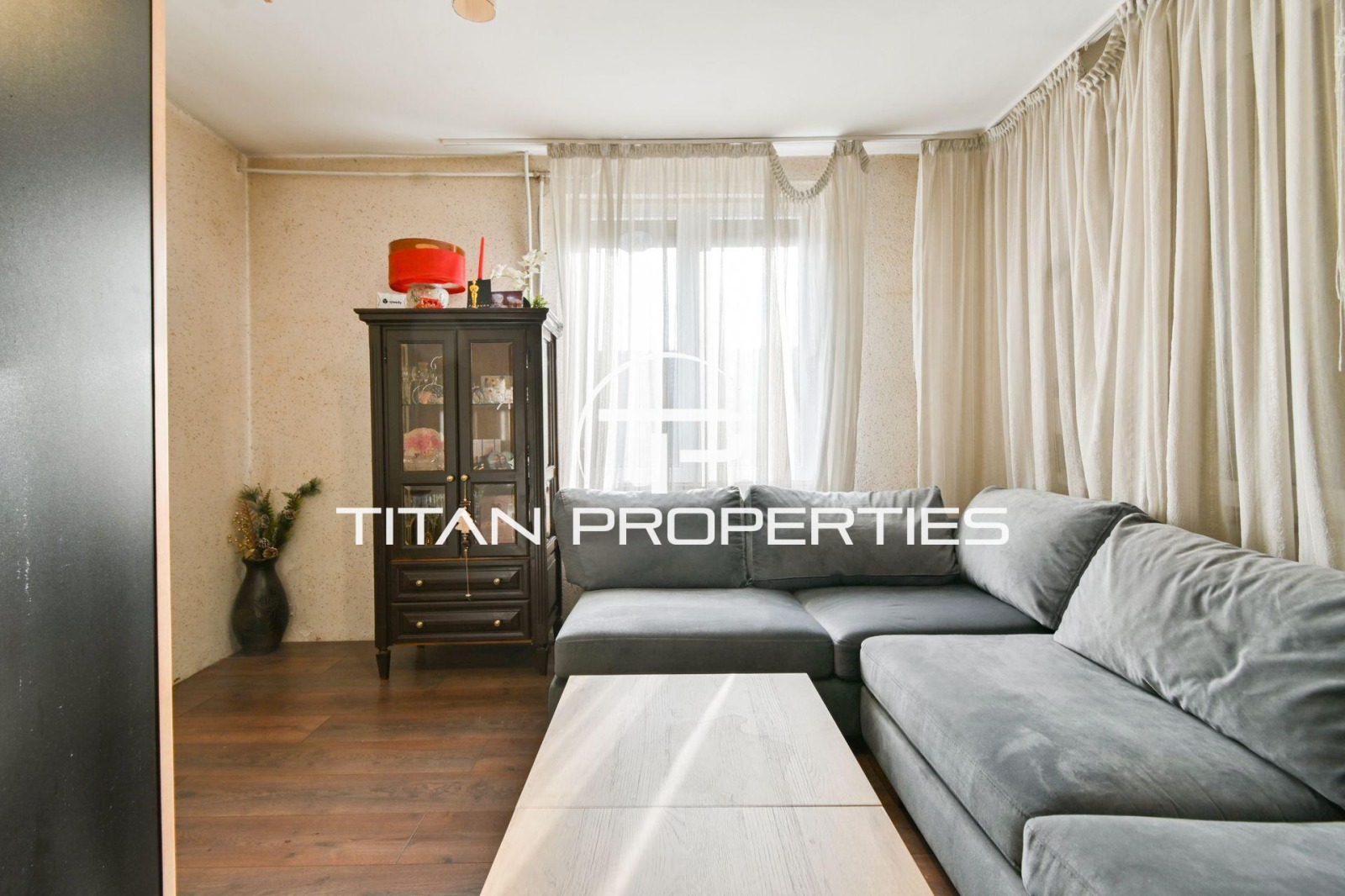 Продава КЪЩА, гр. София, Модерно предградие