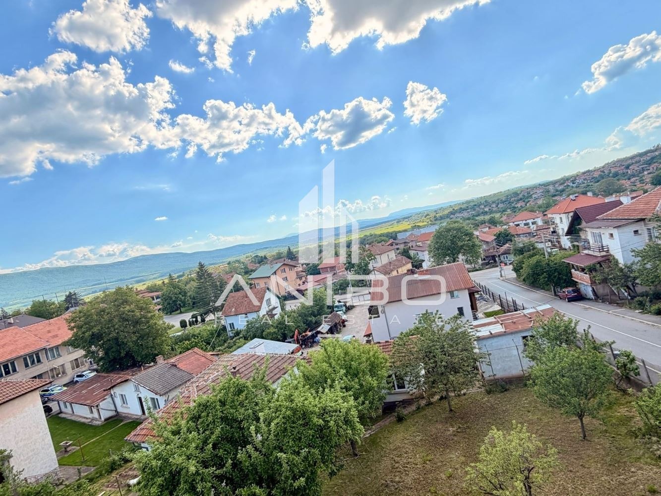 Продава КЪЩА, гр. Годеч, област София област, снимка 15 - Къщи - 56373200