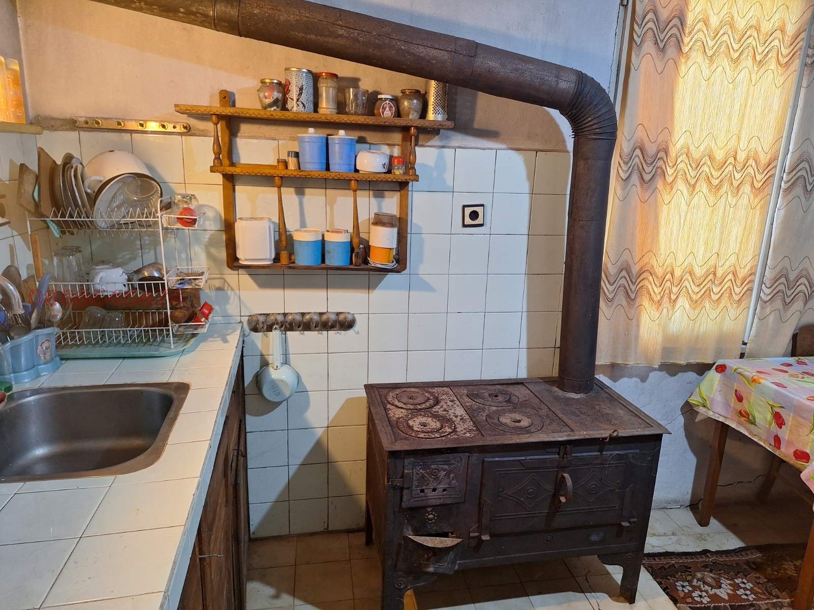 Продава ВИЛА, с. Малки чифлик, област Велико Търново, снимка 17 - Вили - 53816025