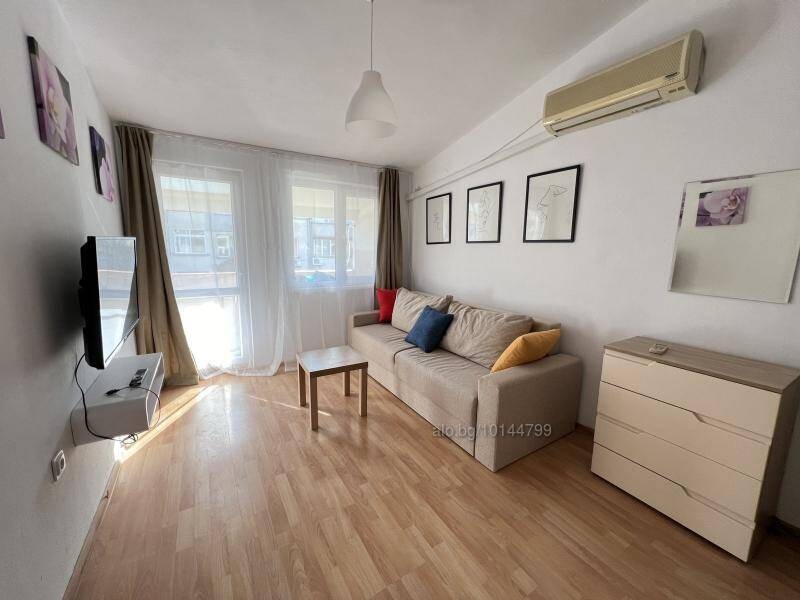 Продава  1-стаен град Бургас , Възраждане , 40 кв.м | 32881198