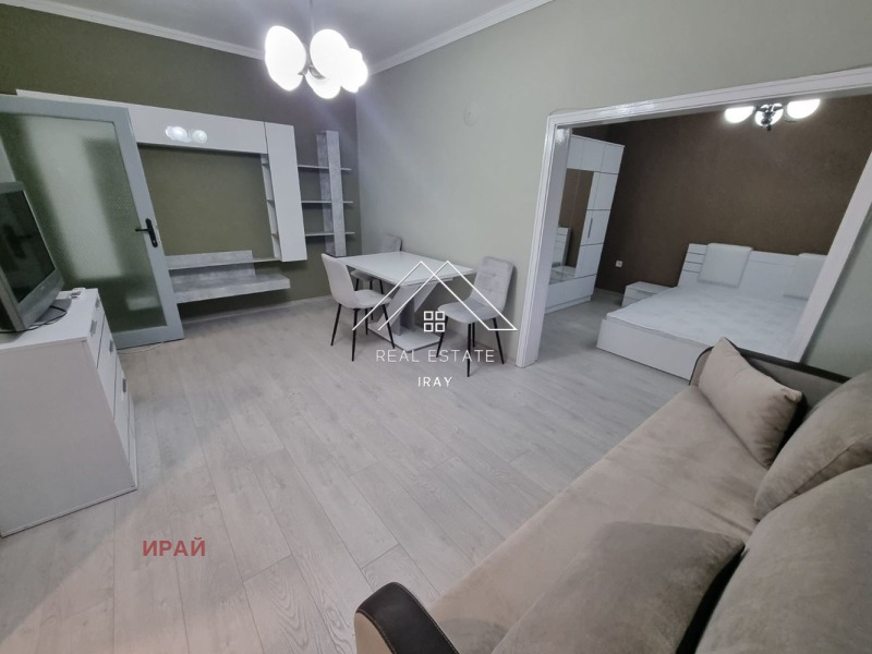 Продава 3-СТАЕН, гр. Стара Загора, Център, снимка 3 - Aпартаменти - 48946729