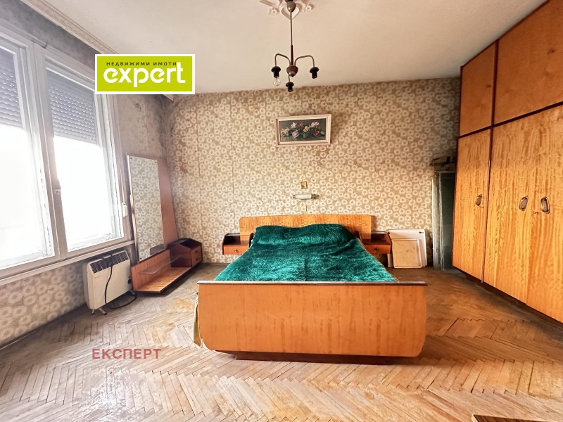 Продава  3-стаен град Плевен , Мара Денчева , 89 кв.м | 28652978 - изображение [10]