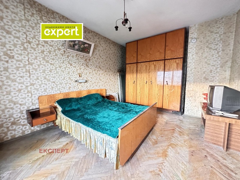 Продава  3-стаен град Плевен , Мара Денчева , 89 кв.м | 28652978 - изображение [12]