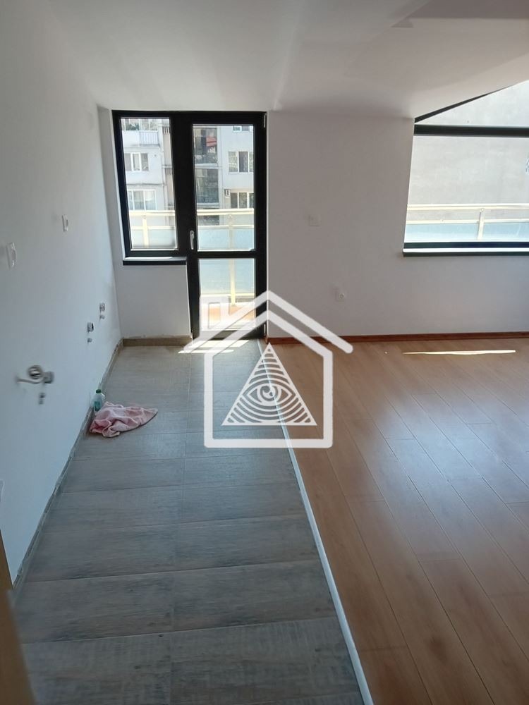 Till salu  3 sovrum Plovdiv , Karsjijaka , 105 kvm | 67447372 - bild [3]