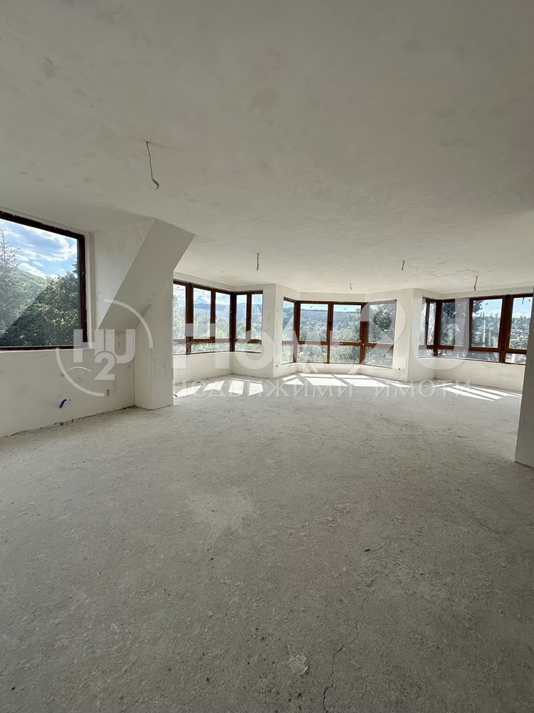 De vânzare  3 dormitoare Sofia , m-t Gârdova glava , 237 mp | 42212910 - imagine [2]